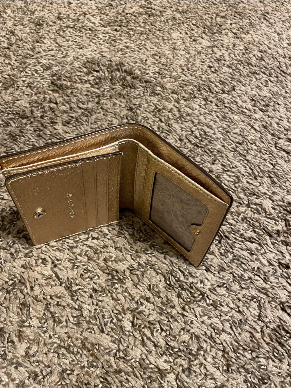 Michael Kors compact card